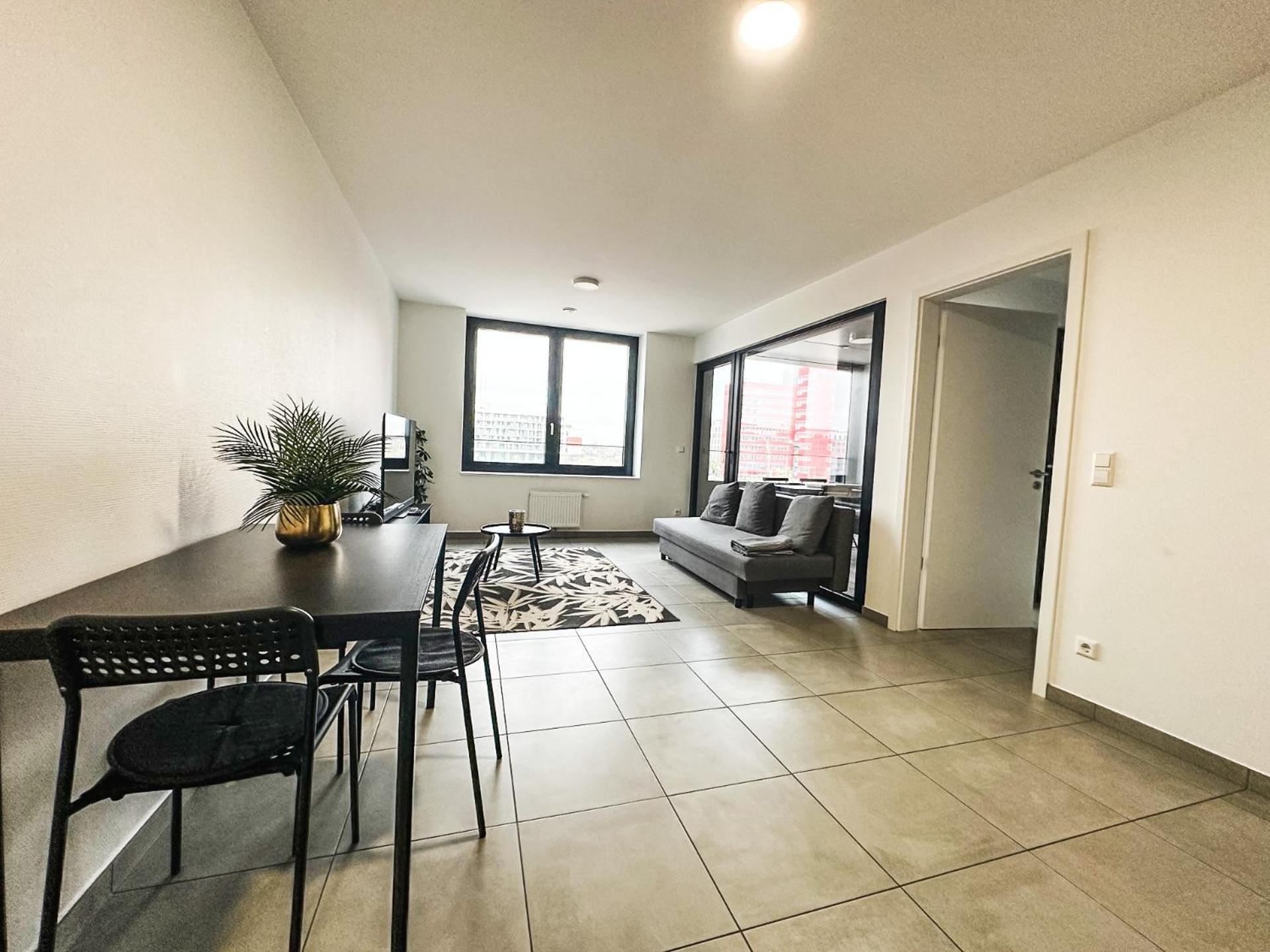 Wake Up Belval Apartment Esch-sur-Alzette Bagian luar foto
